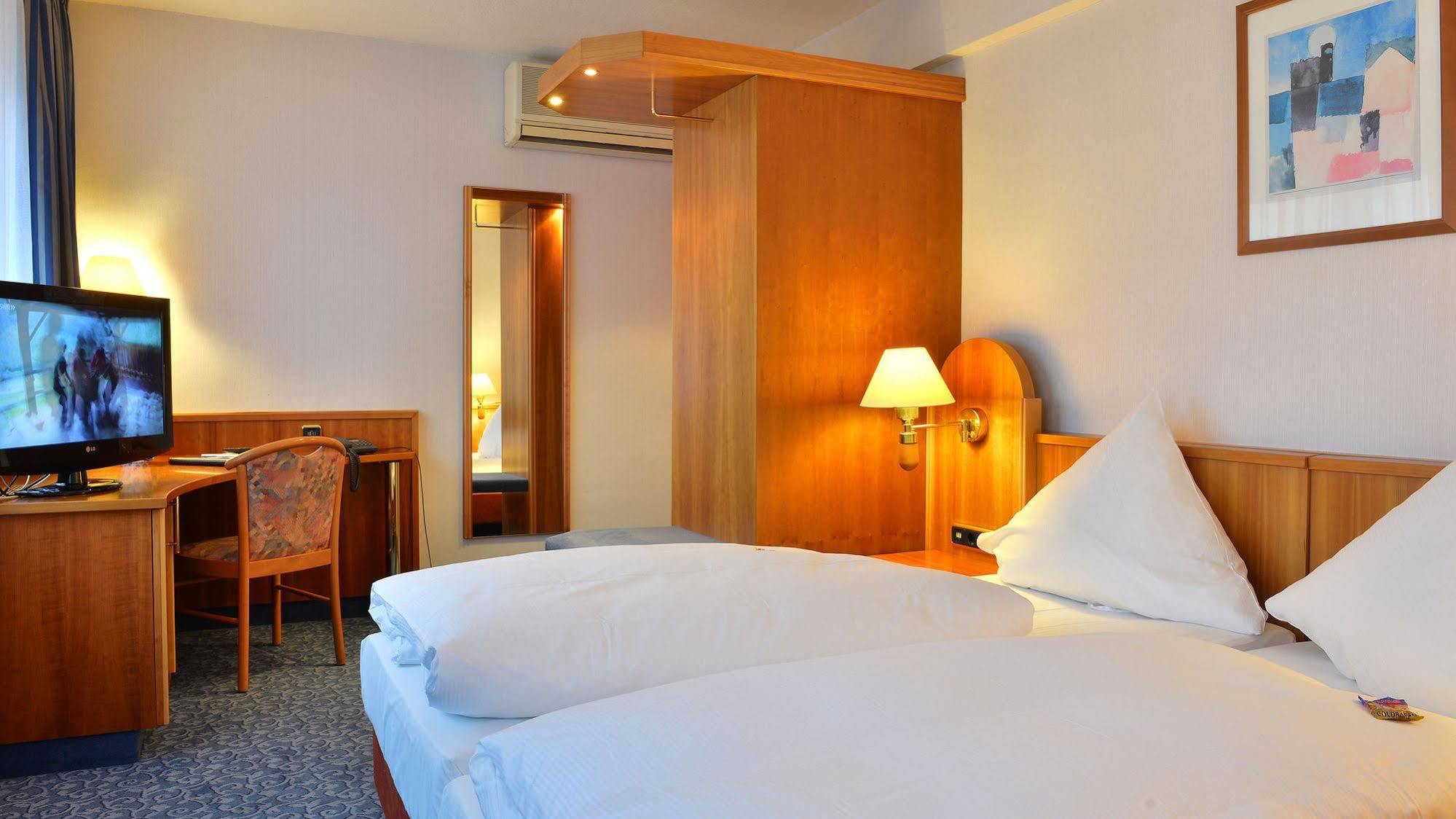 Hotel Ilbertz Garni Köln Eksteriør billede