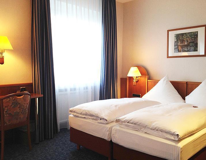 Hotel Ilbertz Garni Köln Værelse billede